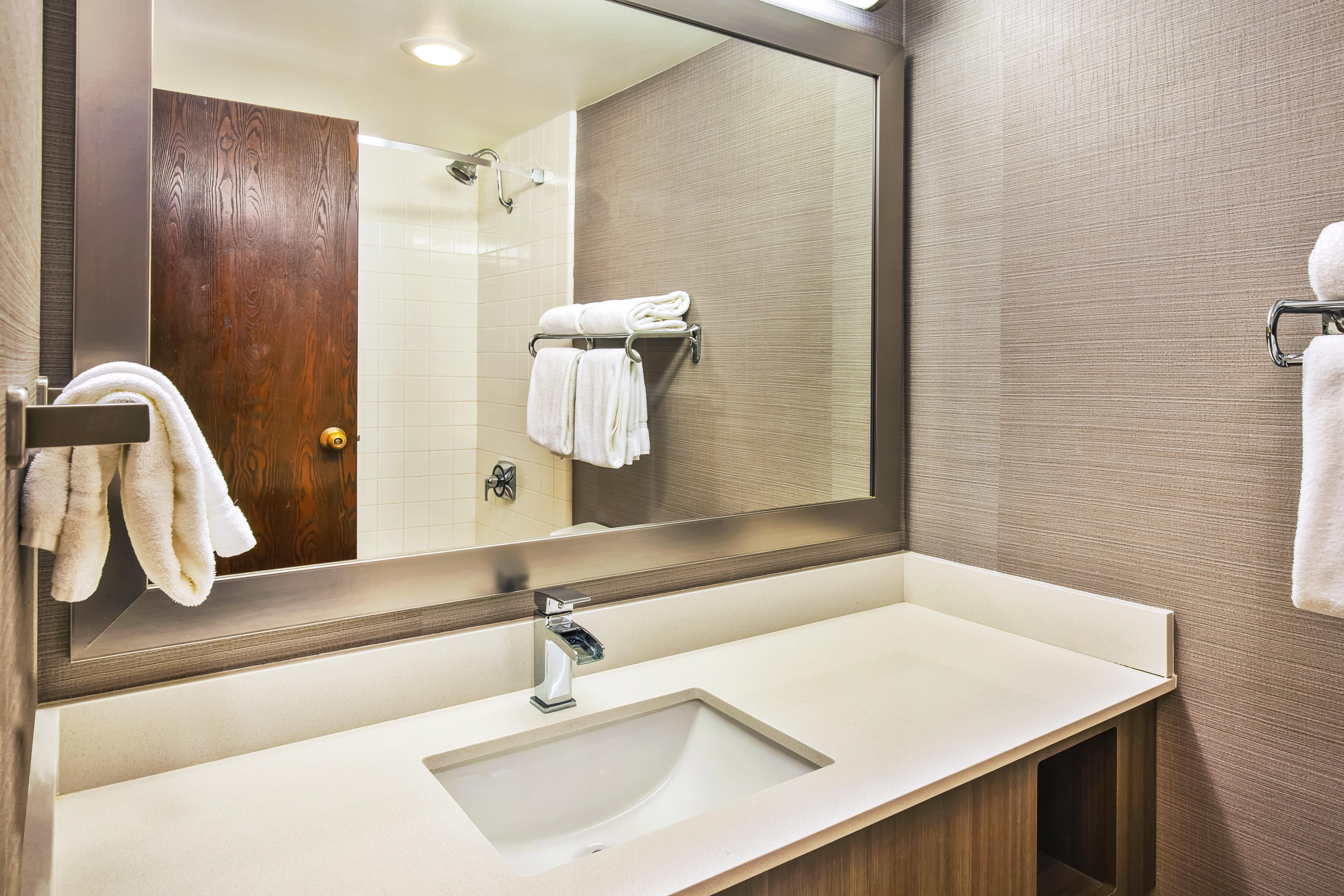 Doubletree By Hilton Rapid City Downtown Convention Center Экстерьер фото