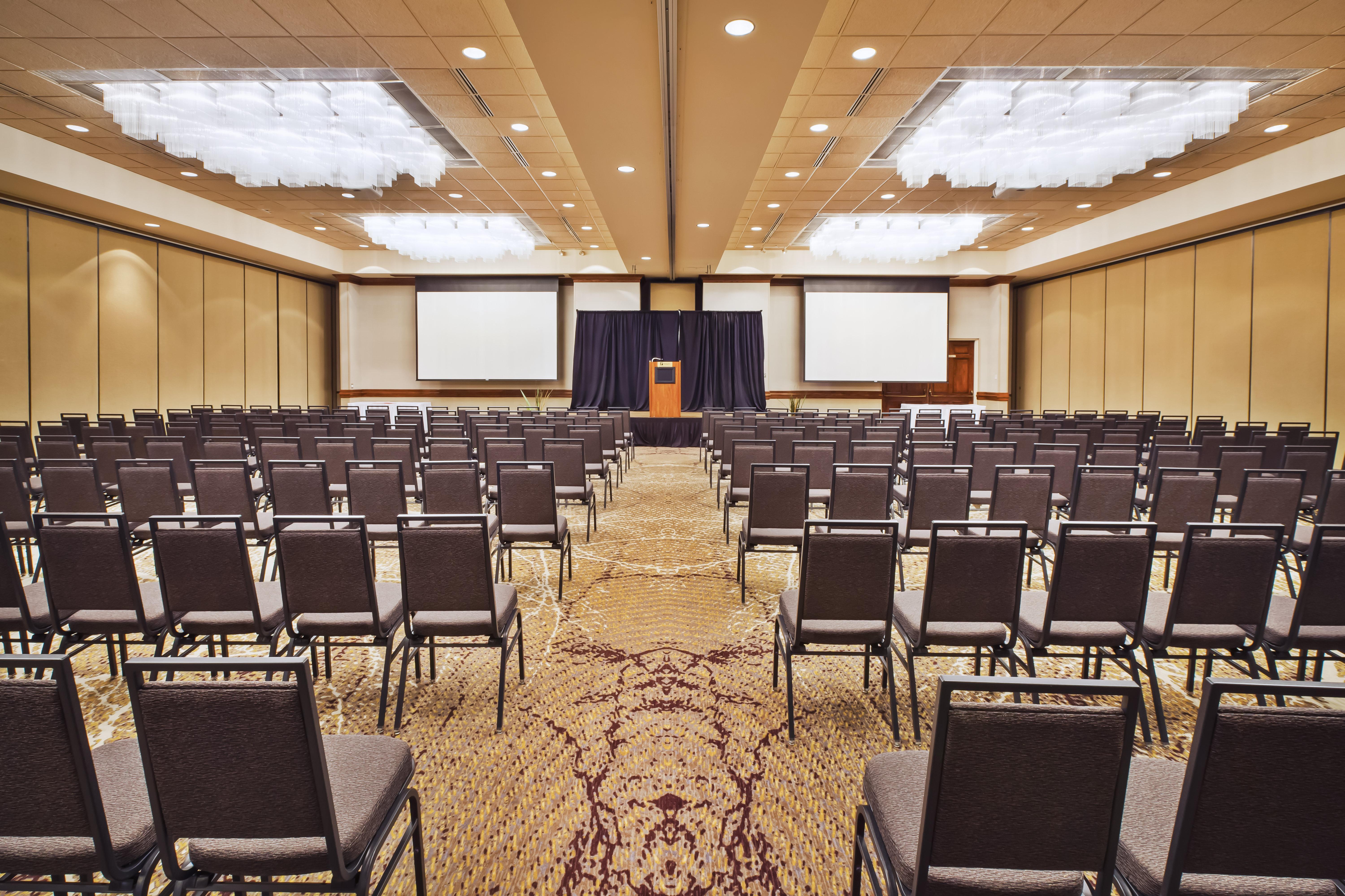 Doubletree By Hilton Rapid City Downtown Convention Center Экстерьер фото