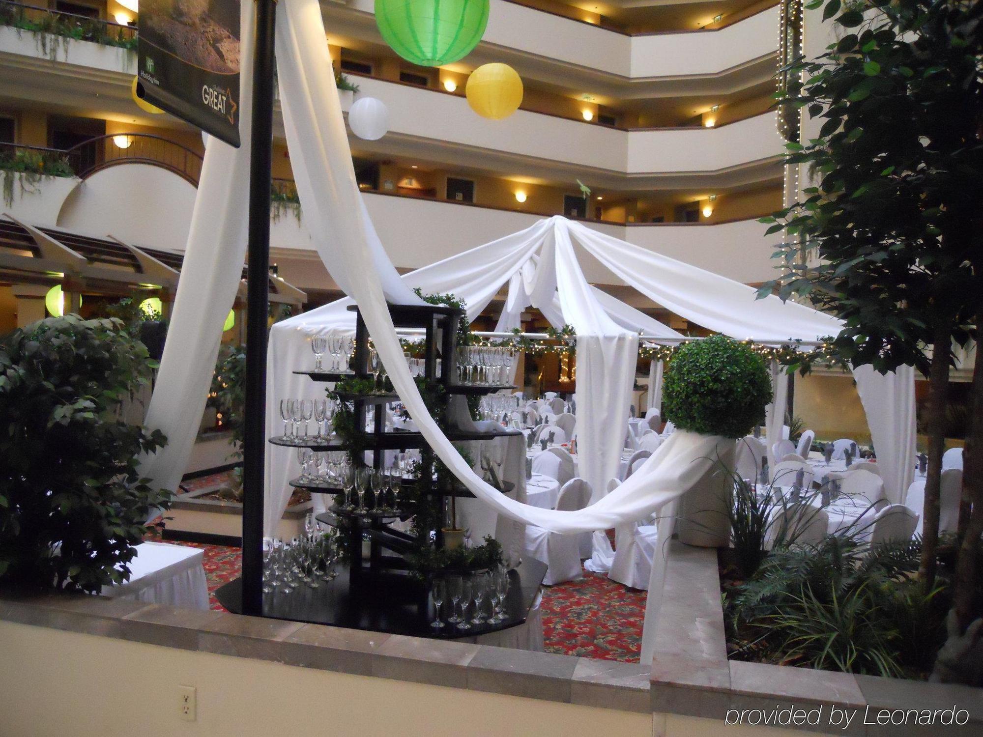 Doubletree By Hilton Rapid City Downtown Convention Center Экстерьер фото